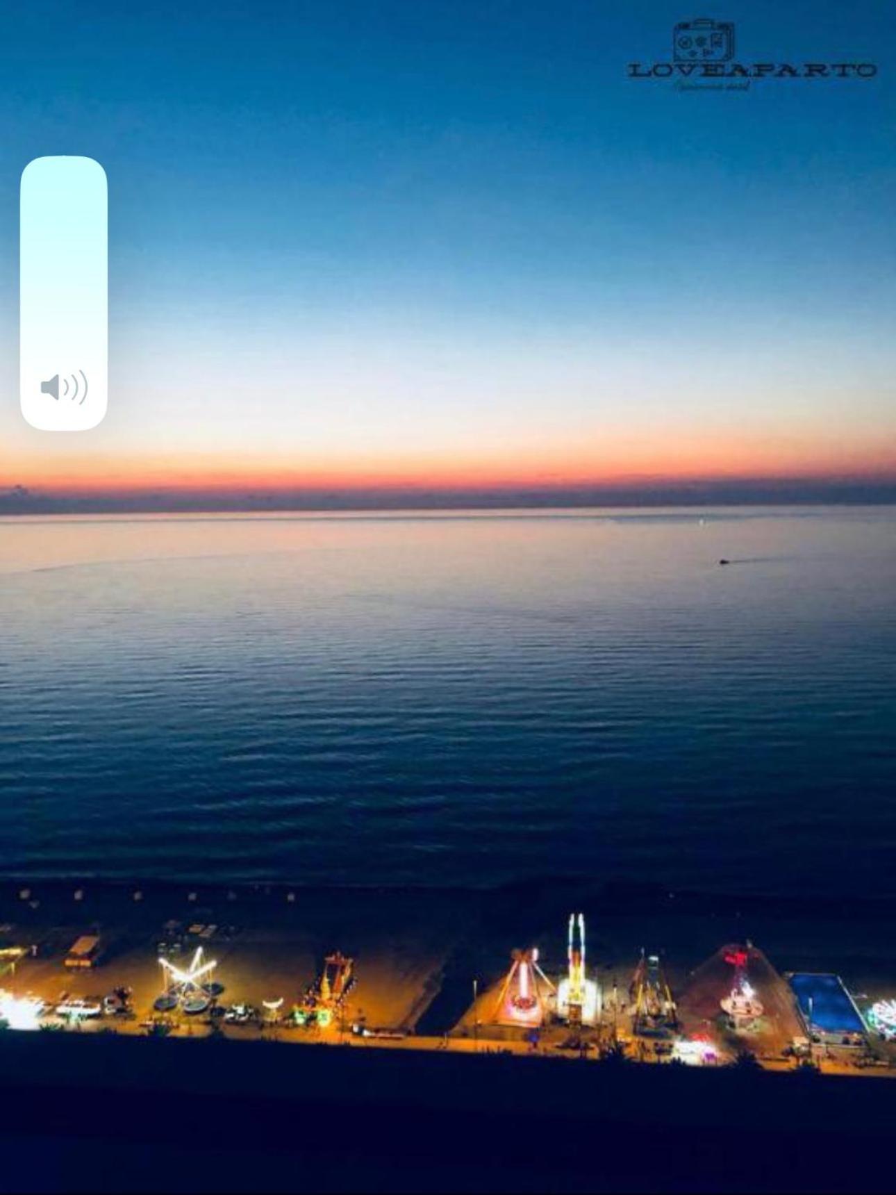 Orbi City Apartment With Sea View Batumi Eksteriør bilde