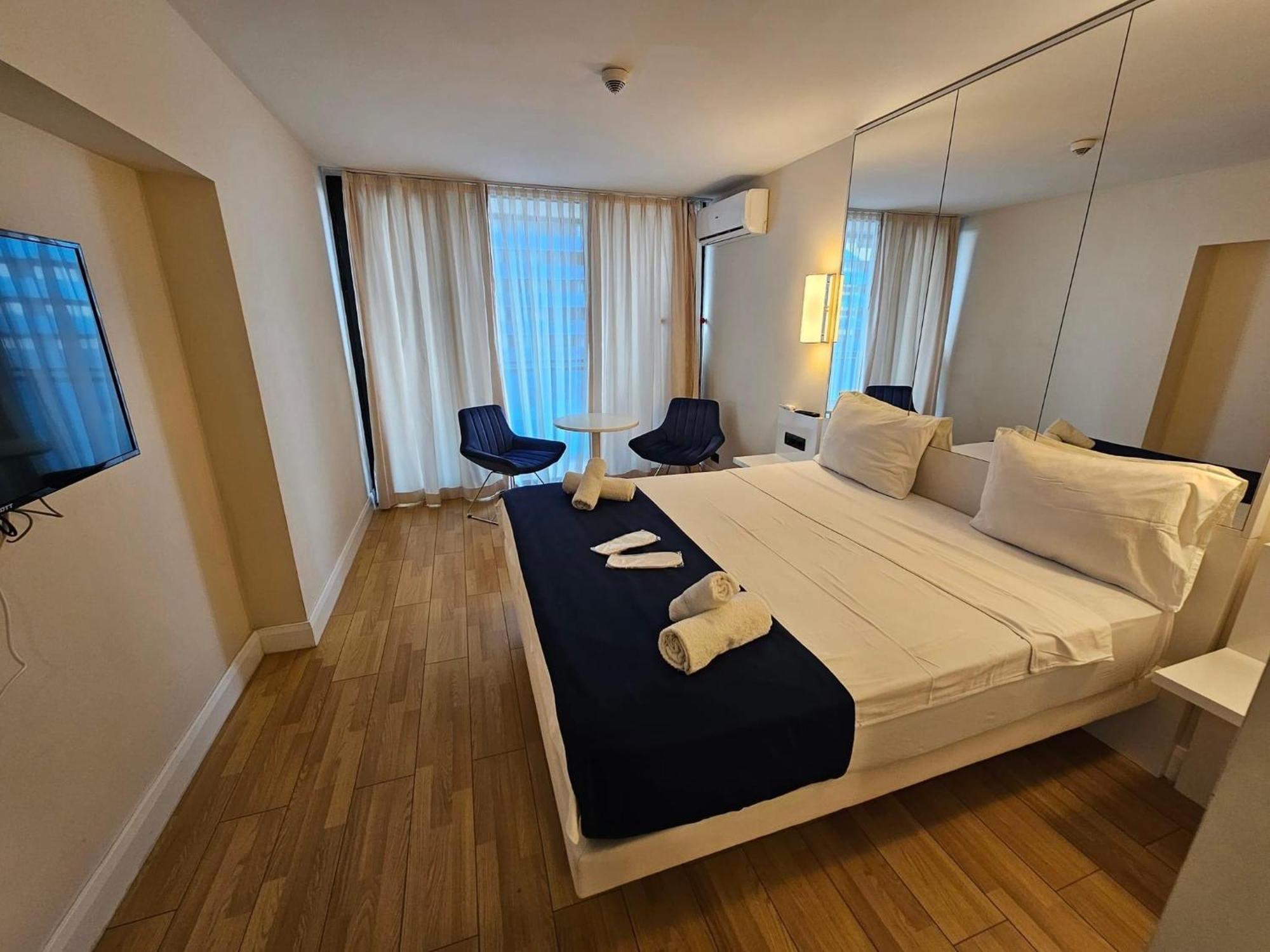 Orbi City Apartment With Sea View Batumi Eksteriør bilde