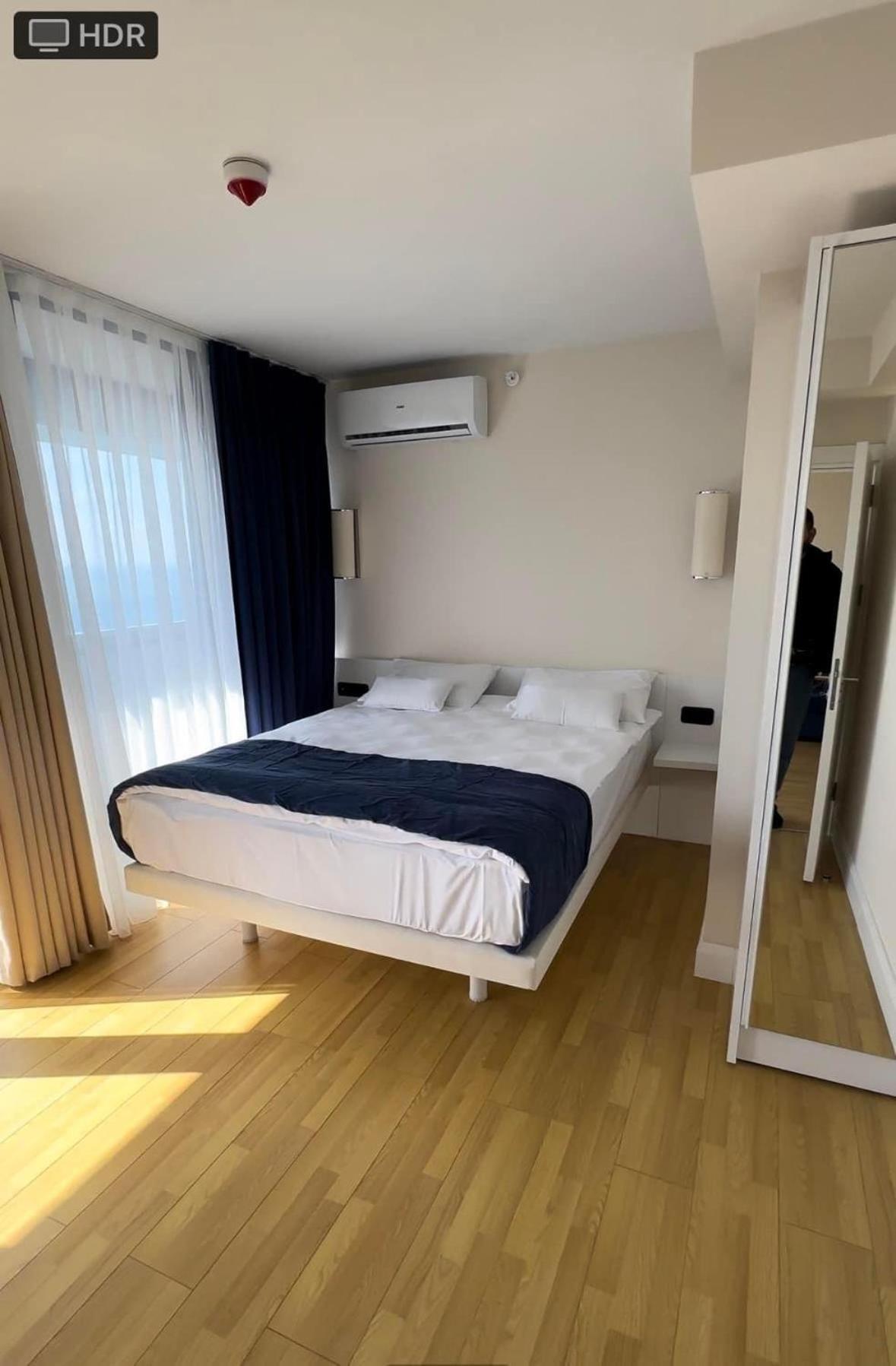 Orbi City Apartment With Sea View Batumi Eksteriør bilde