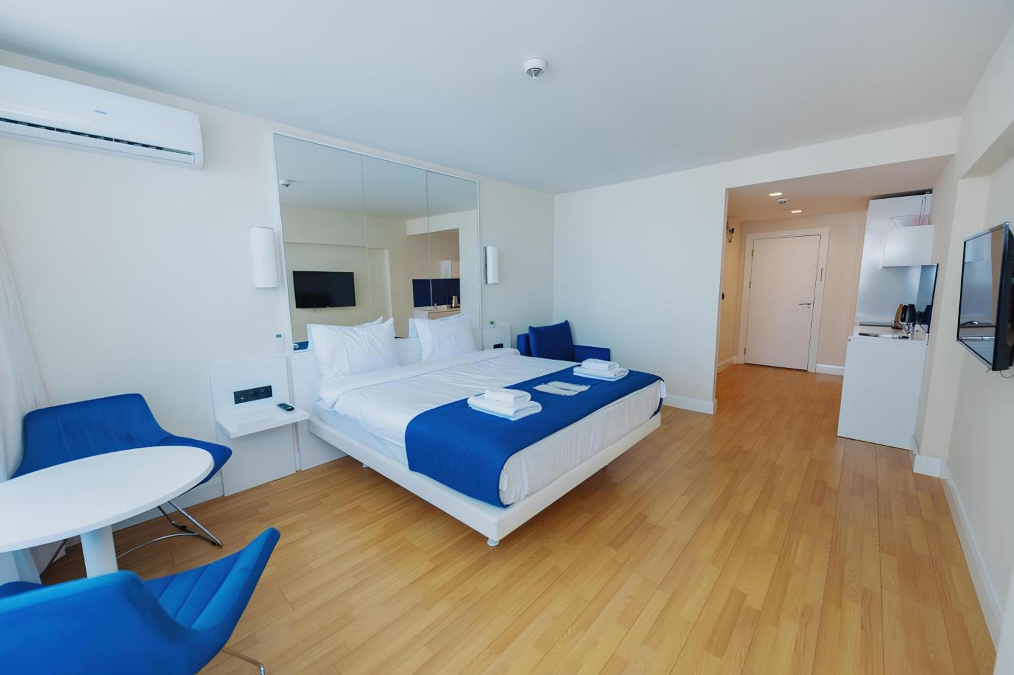 Orbi City Apartment With Sea View Batumi Eksteriør bilde